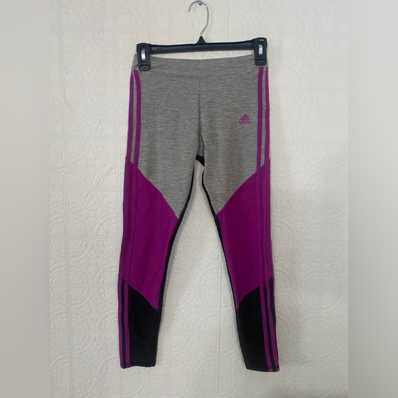 adidas Other - Adidas | Capri Leggings | Size Large -14